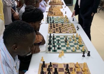 Grandmaster Nigel Short completes successful visit to Grenada