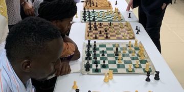 Grandmaster Nigel Short completes successful visit to Grenada