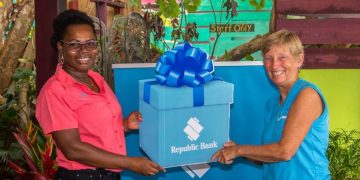 Republic Bank’s Power to Make A Difference Programme gets Grenada Swimming