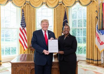 Grenada’s Ambassador to the United States presents credentials to President Trump