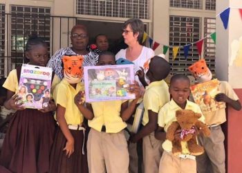 Toy Project’s visit helps develop literacy skills through interactive storytelling