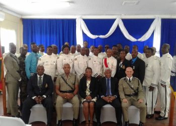 Acting Prime Minister presents RSS medals to police officers for service in Dominica
