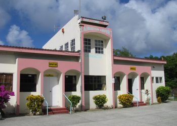 Lauriston Airport resumes normal operations