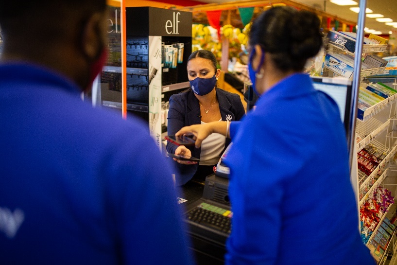 Huggins Grenada pilots first Digital EC Cash Transaction in ECCU