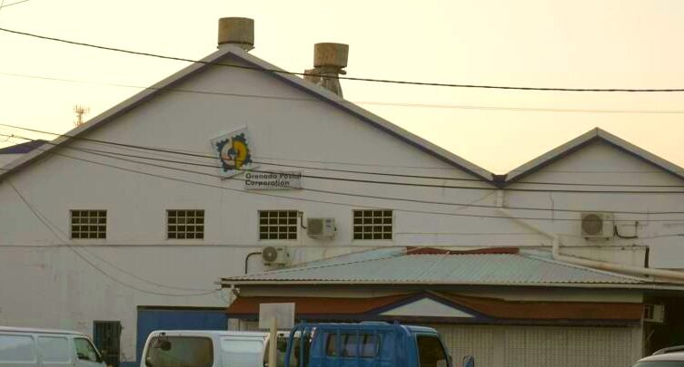 Grenada Postal Corporation to decide on US small parcel tariff