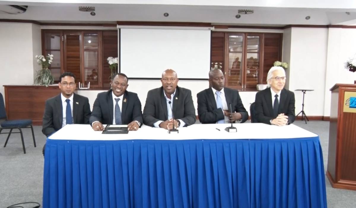 Grenada at ministerial meeting on fisheries and marine resources