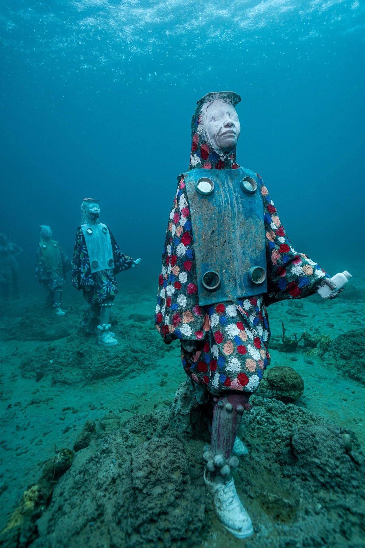Stunning Carnival sculptures added to underwater installation