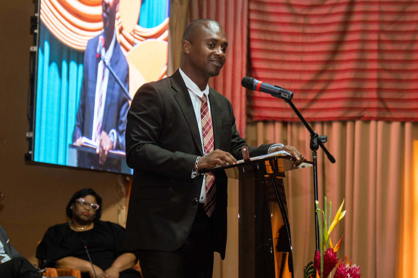 Ariza gives back over $2.1 million in dividends and loan interest rebates to members 