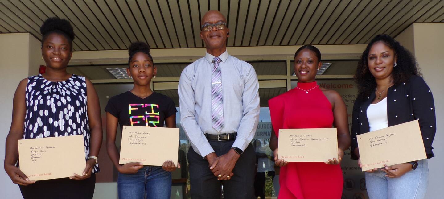 Mother Noel Charity Scholarship Announcement 2025