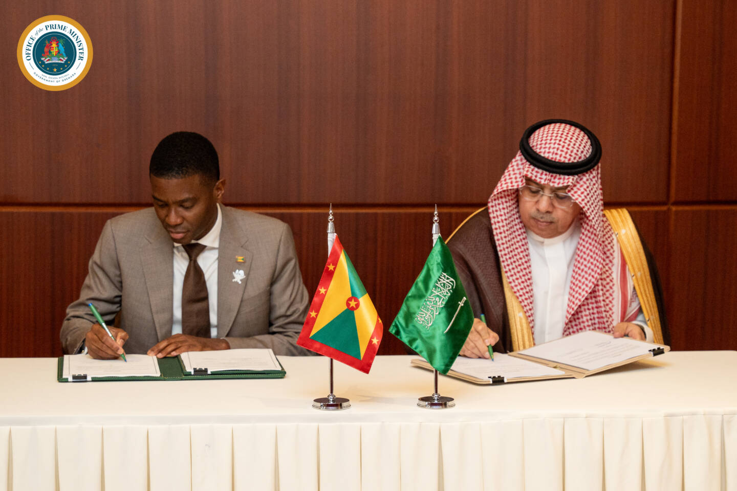 Grenada and Saudi Arabia sign air service agreement